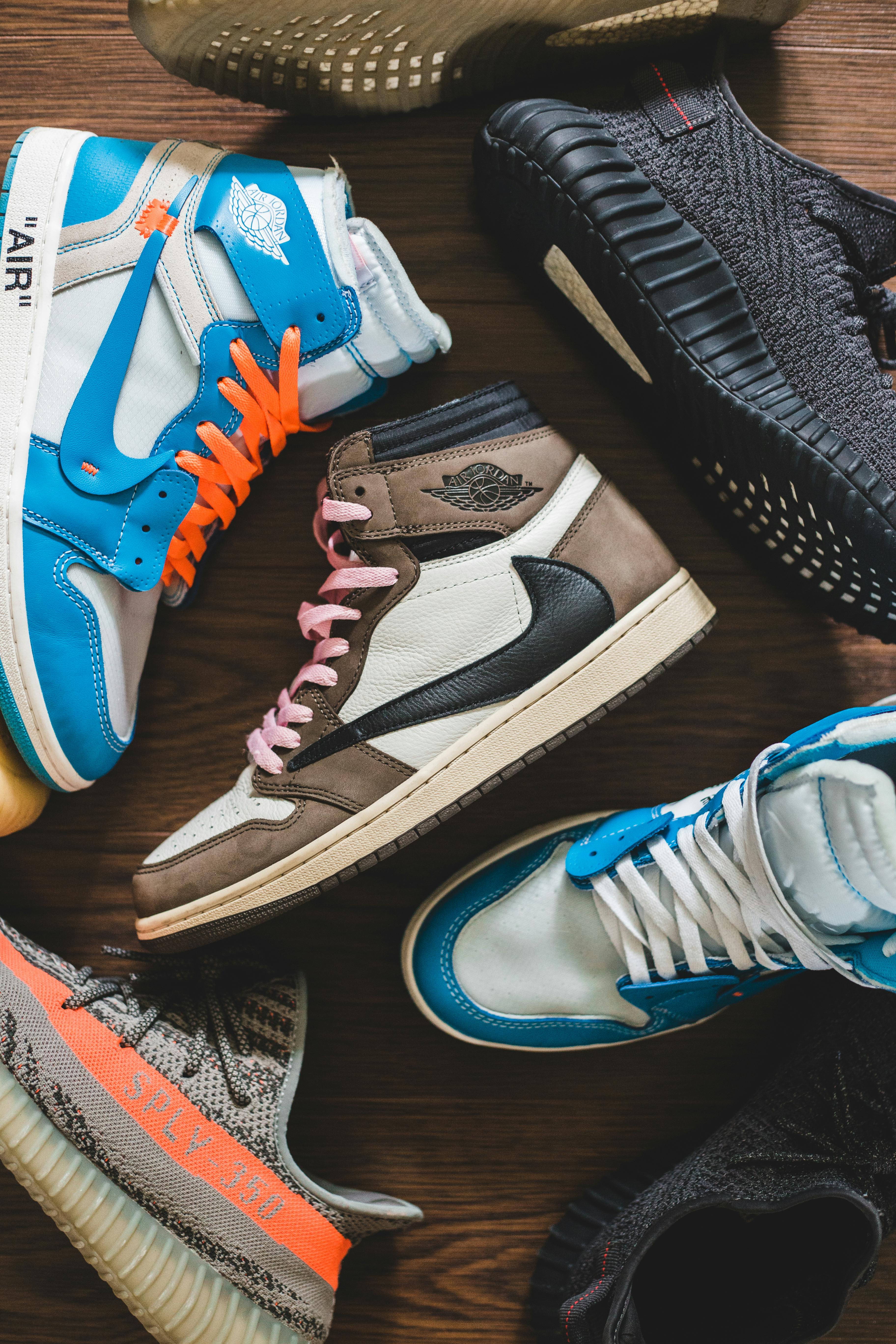 SHOES